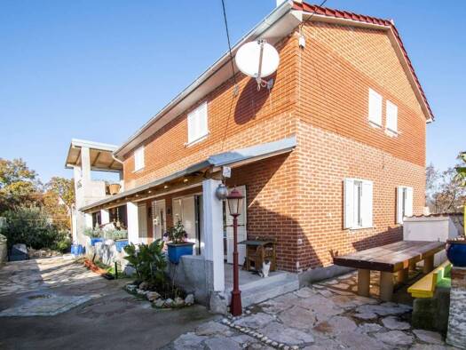 Haus zum Kauf 249.000 € 4 Zimmer 240 m² Promina