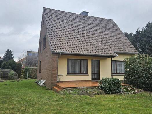 Einfamilienhaus zur Miete 1.150 € 5 Zimmer 124 m² 770 m² Grundstück Dützen Minden 32429