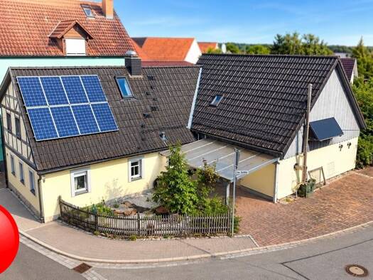 Einfamilienhaus zum Kauf 249.000 € 5 Zimmer 135 m² 1.221 m² Grundstück Althausen Bad Königshofen i.Grabfeld 97631