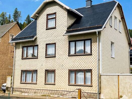 Haus zum Kauf 139.000 € 9 Zimmer 234 m² 1.999 m² Grundstück Geraberg 99331