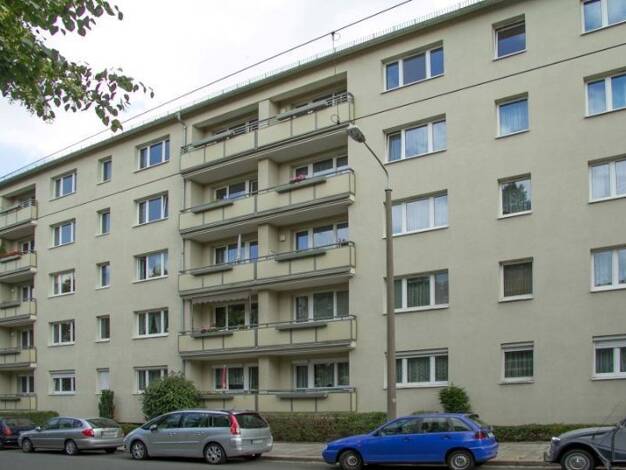 Wohnung zur Miete 376 € 1 Zimmer 33,3 m² 3. Geschoss frei ab 16.10.2026 Münchner Straße 23 Südvorstadt-West Dresden 01187
