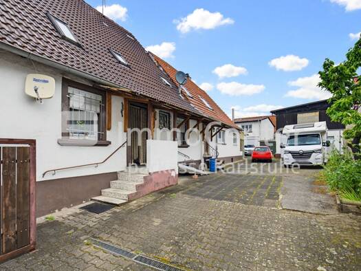 Doppelhaushälfte zum Kauf 229.000 € 11 Zimmer 235,9 m² 713 m² Grundstück Graben Graben-Neudorf 76676