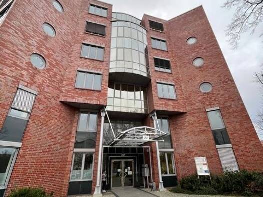 Büro zur Miete provisionsfrei 3.708 m² Bürofläche teilbar von 230 m² bis 600 m² Hildesheimer Straße 265 Döhren Hannover 30519