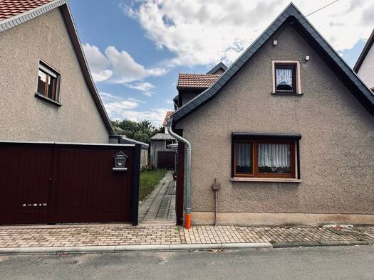Einfamilienhaus zum Kauf 125.000 € 4 Zimmer 101 m² 240 m² Grundstück Ingersleben Nesse-Apfelstädt 99192