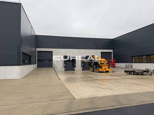 Lagerhalle zur Miete provisionsfrei 9.000 m² Lagerfläche teilbar ab 1.400 m² Mittelmeiderich Meiderich / Beeck 47137