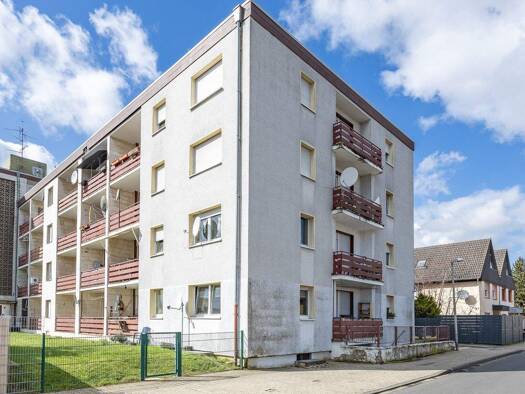 Mehrfamilienhaus zum Kauf als Kapitalanlage geeignet 319.500 € 12 Zimmer 322 m² 1.006 m² Grundstück Merken Düren 52353