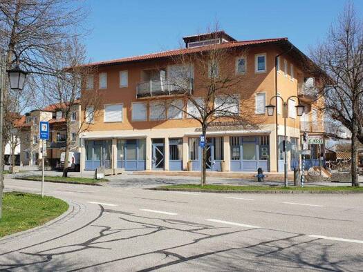 Wohnung zur Miete 400 € 1 Zimmer 40 m² 2. Geschoss frei ab 01.03.2026 Schweppermannpark 1 Ampfing 84539