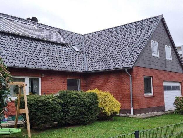 Mehrfamilienhaus zum Kauf provisionsfrei 390.000 € 7 Zimmer 170 m² 770 m² Grundstück Osterstrasse 16 Leck 25917