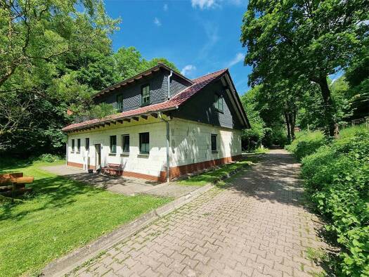 Mehrfamilienhaus zur Versteigerung 95.000 € 659 m² Grundstück Ilfelder Tal 4 Ilfeld Harztor 99768