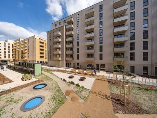 Wohnung zur Miete nur mit Wohnberechtigungsschein 582 € 2 Zimmer 61,3 m² 5. Geschoss frei ab sofort Hallandstraße 53 Pankow Pankow 13599
