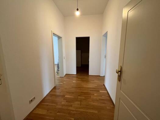 Wohnung zur Miete 570 € 2 Zimmer 53 m² 1. Geschoss frei ab sofort An der Verfassungslinde 22 Zentrum-Südost Leipzig 04103