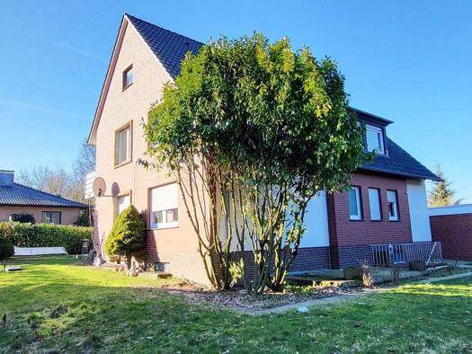 Mehrfamilienhaus zum Kauf 369.000 € 8 Zimmer 193,2 m² 700 m² Grundstück frei ab sofort Ostenfelde Bad Iburg 49186