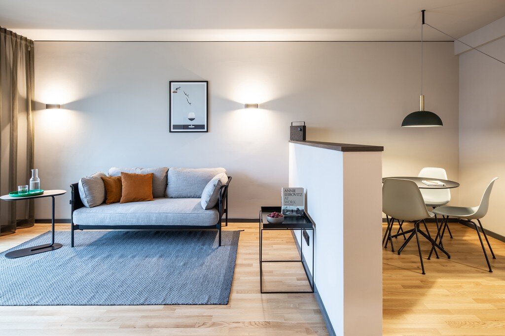 Wohnung zur Miete Wohnen auf Zeit 2.399 € 1 Zimmer 43 m²<br/>Wohnfläche 28.11.2024<br/>Verfügbarkeit Amelia-Mary-Earhart-Str. Flughafen Frankfurt am Main 60549