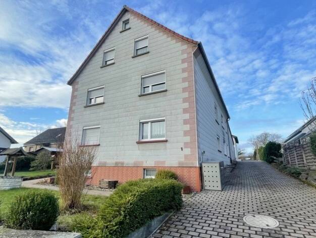 Mehrfamilienhaus zum Kauf provisionsfrei 495.000 € 13 Zimmer 312,2 m² 923 m² Grundstück Westerfeld Neu-Anspach 61267