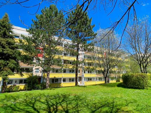 Wohnung zur Miete 412 € 3 Zimmer 71 m² 3. Geschoss Progreßweg 31 Eckersbach Zwickau 08066