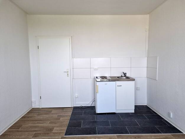 Wohnung zur Miete 245 € 1 Zimmer 22,3 m² 18. Geschoss Pfännereck 5 Westliche Neustadt Halle (Saale) 06126