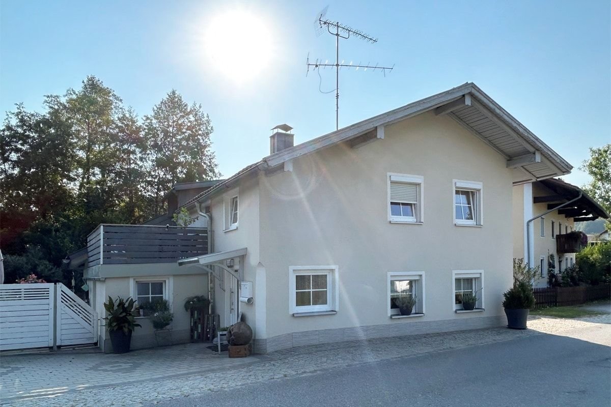 Einfamilienhaus zum Kauf 290.000 € 5 Zimmer 119 m²<br/>Wohnfläche 448 m²<br/>Grundstück Bernried Bernried 94505