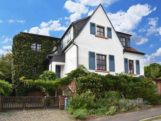 Einfamilienhaus zur Miete 2.850 € 6,5 Zimmer 148 m² 749 m² Grundstück Windecken Nidderau 61130