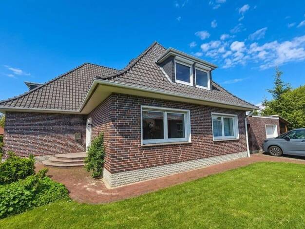 Einfamilienhaus zum Kauf provisionsfrei 288.000 € 8 Zimmer 212 m² 820 m² Grundstück Luchtenburg 34 Twistringen 27239