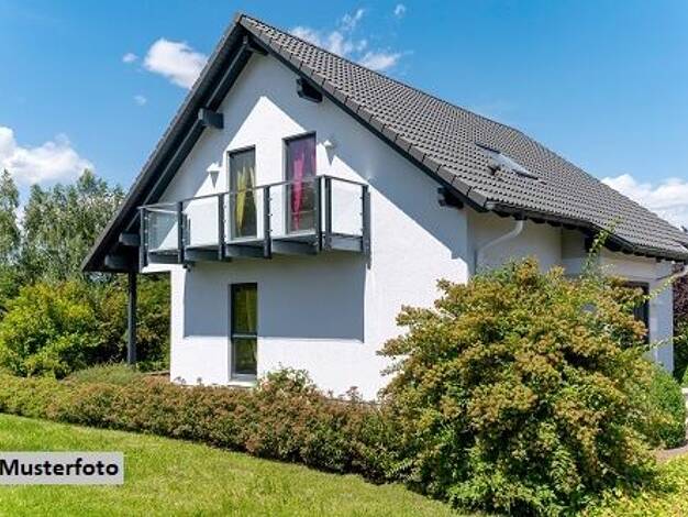 Einfamilienhaus zum Kauf 117.000 € 120 m² 603 m² Grundstück Essen Essen (Oldenburg) 49632