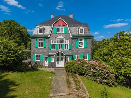 Einfamilienhaus zum Kauf 1.500.000 € 18 Zimmer 512 m² 7.500 m² Grundstück Lüttringhausen Remscheid 42899