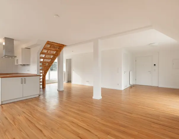 Studio zur Miete 2.699 € 3 Zimmer 103 m²<br/>Wohnfläche Poppenbüttel Hamburg 22391