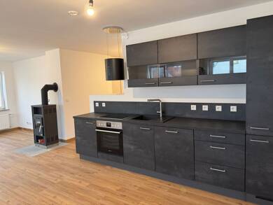 Wohnung zur Miete 970 € 3 Zimmer 76 m² Geschoss 2/3 frei ab 01.08.2025 Kugelbühlstraße 9 Roth Roth 91154