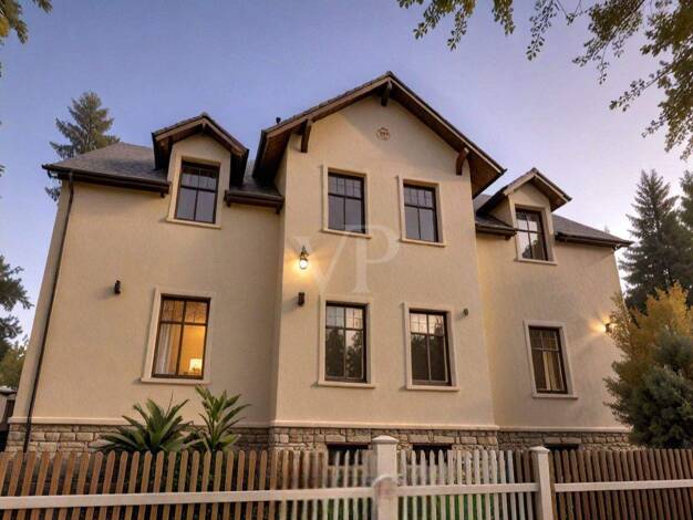Mehrfamilienhaus zum Kauf 387.000 € 6 Zimmer 180 m² 645 m² Grundstück Radebeul 01445