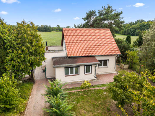 Einfamilienhaus zum Kauf 345.000 € 6 Zimmer 98 m² 1.075 m² Grundstück Priort Wustermark / Priort 14641