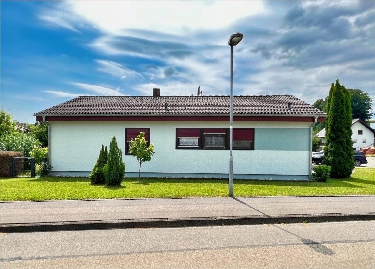 Einfamilienhaus zum Kauf 399.000 € 5 Zimmer 99 m²<br/>Wohnfläche 639 m²<br/>Grundstück Altheim Schemmerhofen 88433