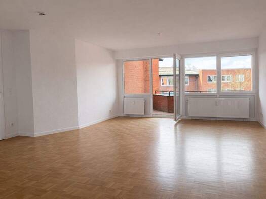 Wohnung zur Miete 950 € 3 Zimmer 90 m² 3. Geschoss frei ab 01.05.2026 Stade 21682