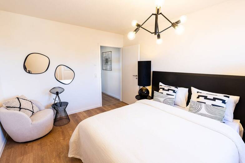 Haus zum Kauf - Neubau provisionsfrei 859.990 € 6 Zimmer 147 m² 251 m² Grundstück Mirjam-Pressler-Straße 1 Hirschlanden Ditzingen 71254
