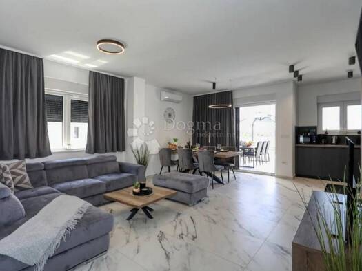 Haus zum Kauf 390.000 € 4 Zimmer 97 m² Vrsi Vrsi
