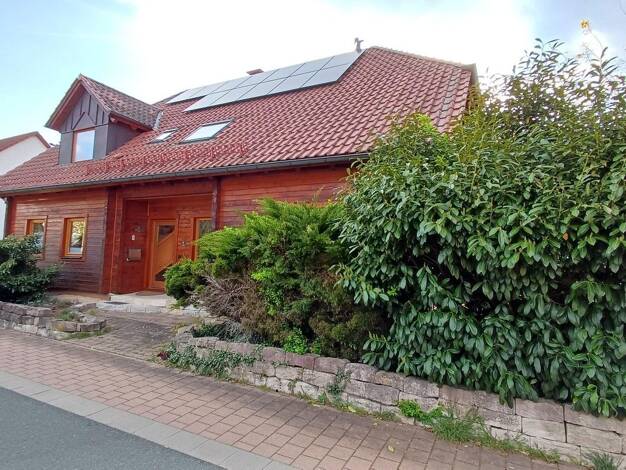 Einfamilienhaus zum Kauf provisionsfrei 660.000 € 5 Zimmer 212 m² 586 m² Grundstück Stöckach Igensdorf 91338