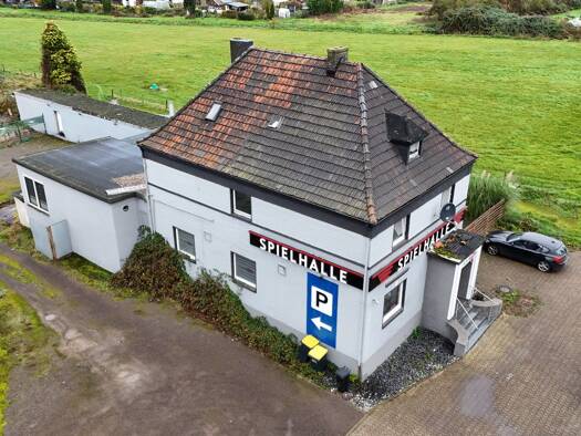 Wohn- und Geschäftshaus zum Kauf als Kapitalanlage geeignet 375.000 € 114,8 m² 5.633 m² Grundstück Nieukerk Kerken 47647