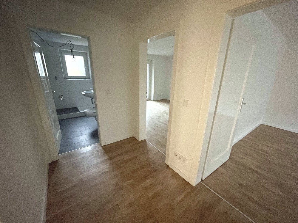 Wohnung zur Miete 709 € 3 Zimmer 62,2 m²<br/>Wohnfläche 1.<br/>Geschoss 09.12.2024<br/>Verfügbarkeit Jaminstr. 6 Rathenau Erlangen 91052