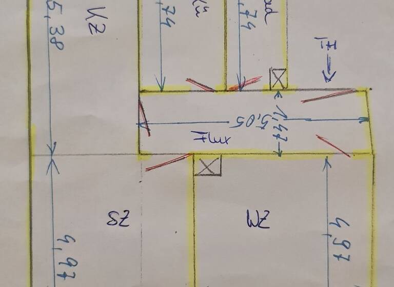 Wohnung zur Miete 330 € 3 Zimmer 73,5 m² 6 Geschosse frei ab sofort Limbach-Oberfrohna 09212