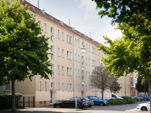 Wohnung zur Miete 385 € 2 Zimmer 46,1 m² 3. Geschoss Richard-Wagner-Straße 3 Innenstadt Dessau-Roßlau 06844
