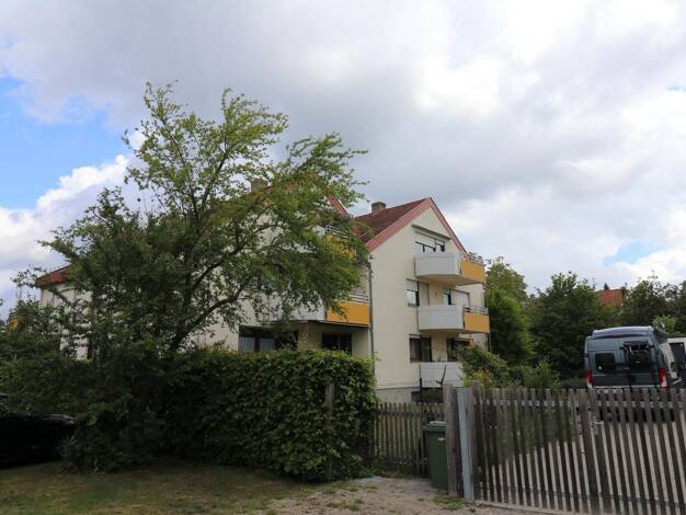 Wohnung zum Kauf provisionsfrei 310.000 € 2 Zimmer 72,3 m² 1. Geschoss Eigenes Heim Fürth 90766
