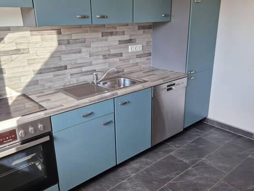 Wohnung zur Miete 530 € 3 Zimmer 80 m² 1. Geschoss frei ab sofort Baven Südheide 29320