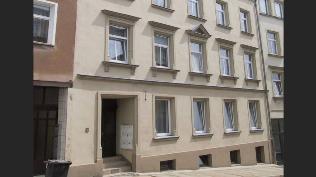 Wohnung zum Kauf als Kapitalanlage geeignet 79.900 € 3 Zimmer 85 m² Lungwitzer Strasse 17 Hohenstein-Ernstthal 09337