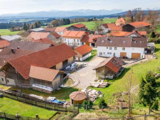 Mehrfamilienhaus zum Kauf 1.650.000 € 16 Zimmer 459 m² 4.079 m² Grundstück Sachsenried Schwabsoien 86987