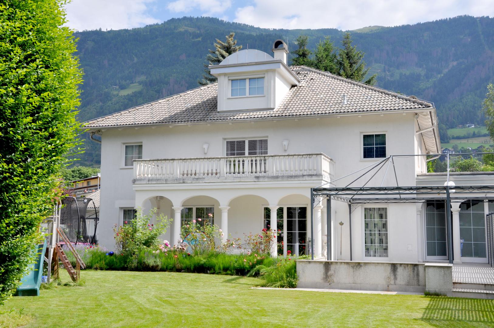 Einfamilienhaus zum Kauf 1.600.000 € 370 m²<br/>Wohnfläche 902 m²<br/>Grundstück Lienz 9900