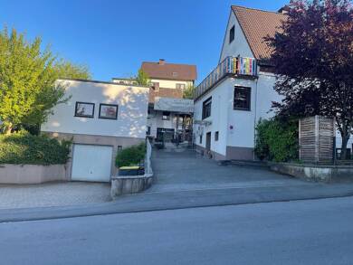 Bürogebäude zum Kauf als Kapitalanlage geeignet 455.000 € 10 Zimmer 409 m² 1.095 m² Grundstück Balve Balve 58802