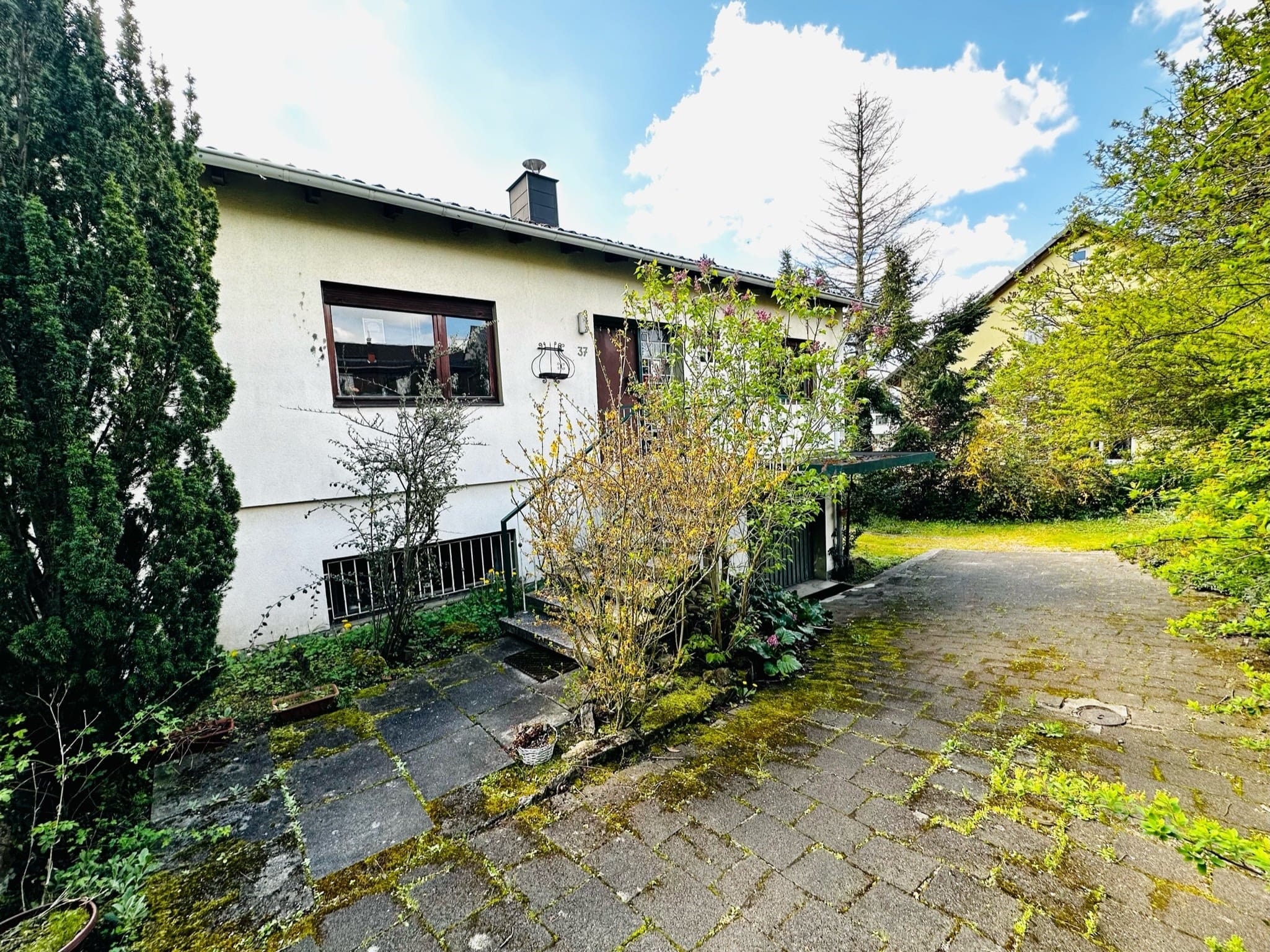 Reihenendhaus zum Kauf 289.000 € 5 Zimmer 140 m²<br/>Wohnfläche 993 m²<br/>Grundstück St. Ingbert St. Ingbert 66386