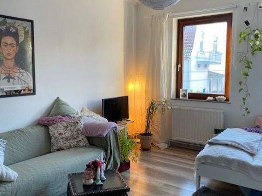 Wohnung zur Miete 635 € 2 Zimmer 57 m² 2. Geschoss frei ab 01.04.2026 Steintor Bremen 28203