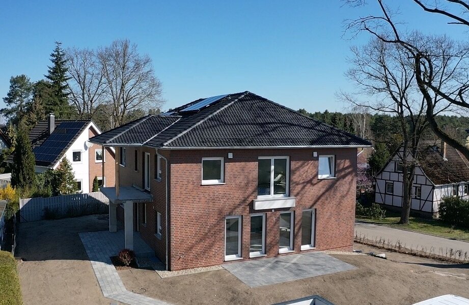 Einfamilienhaus zum Kauf 8 Zimmer 200 m²<br/>Wohnfläche 1.200 m²<br/>Grundstück Schmellwitz Cottbus 03044