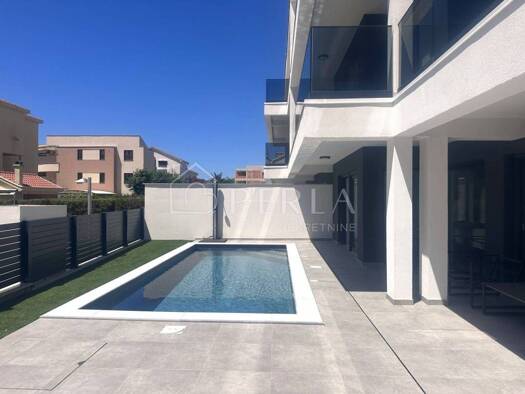 Wohnung zum Kauf 470.000 € 3 Zimmer 147 m² Privlaka Privlaka