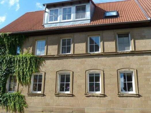 Mehrfamilienhaus zum Kauf 489.000 € 8 Zimmer 250 m² Untere Hauptstr. Bergtheim 97241
