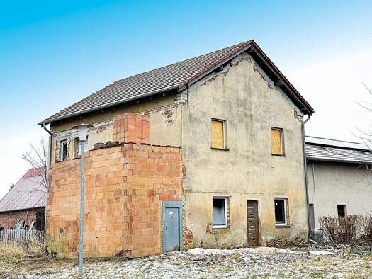 Haus zum Kauf 10.000 € 1 Zimmer 242 m² Grundstück Friedländer Straße 38 Brunn 17039